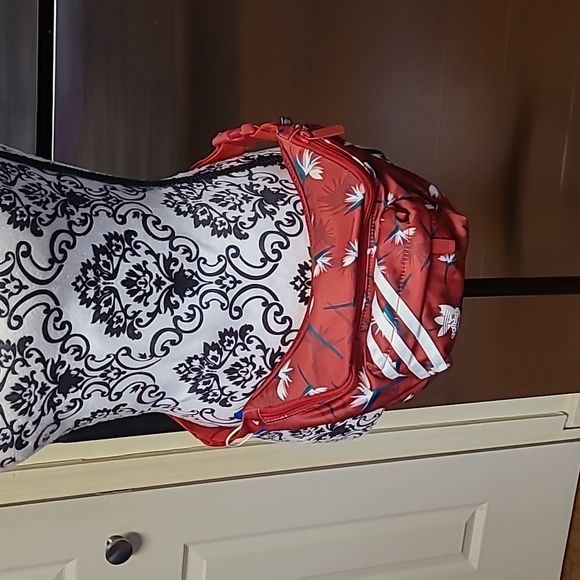 Adidas Thebe Magugu Unisex Waistbag - Picture 5 of 12